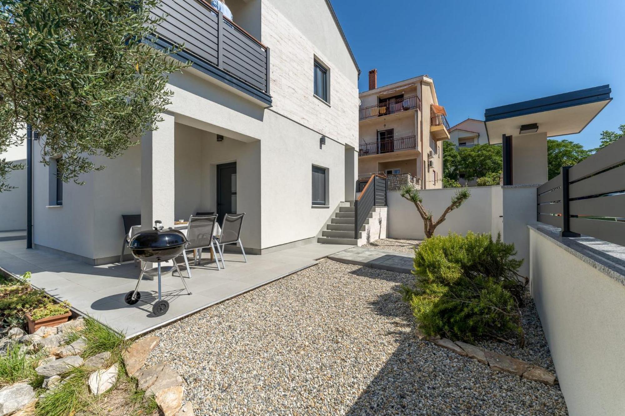Residence Jonathan Biograd Na Moru Exterior foto